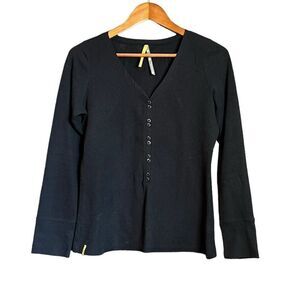 Lole black half button‎ long sleeve shirt. Size medium